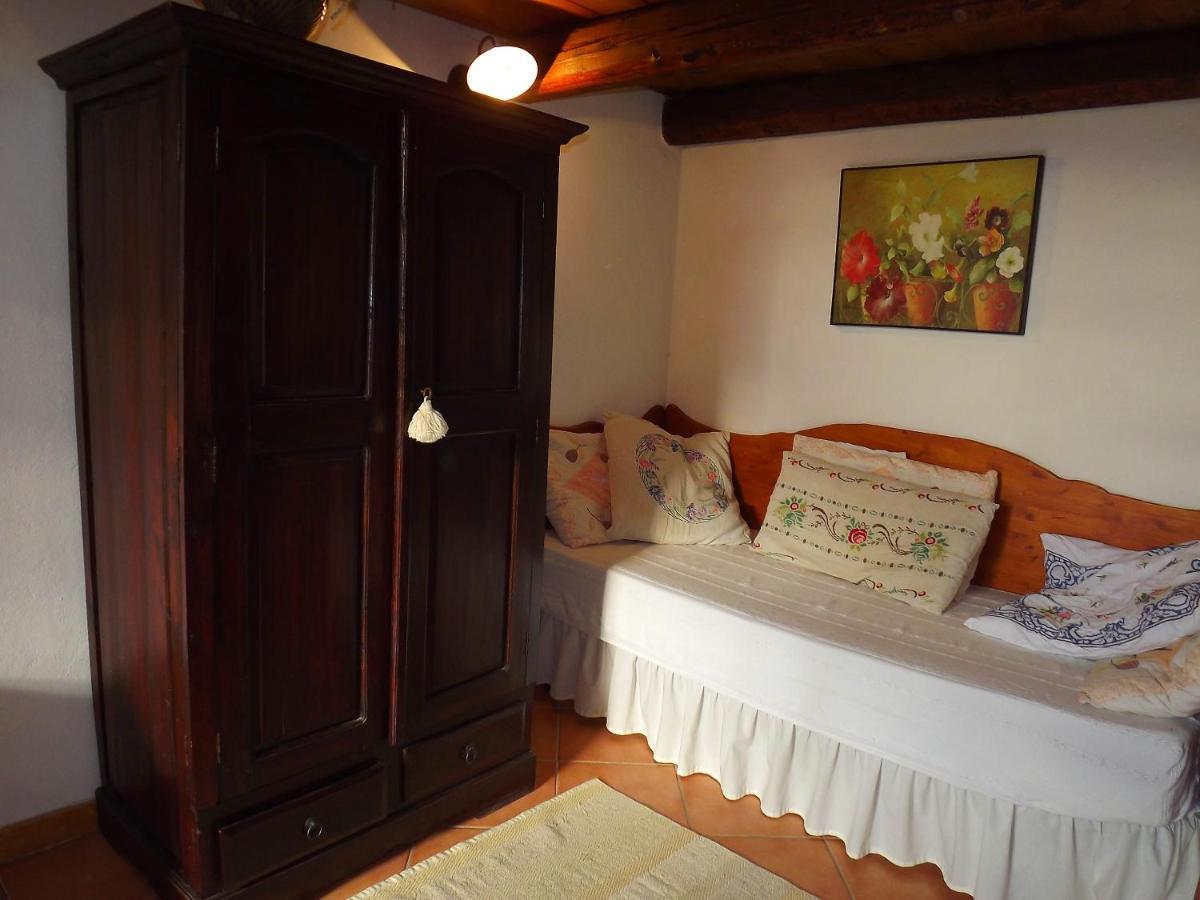 Bed and Breakfast Sa Ruscitta Сант'Антьоко Екстер'єр фото