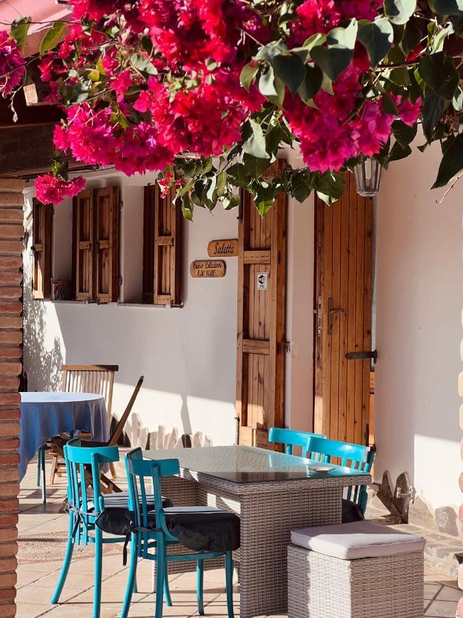Bed and Breakfast Sa Ruscitta Сант'Антьоко Екстер'єр фото